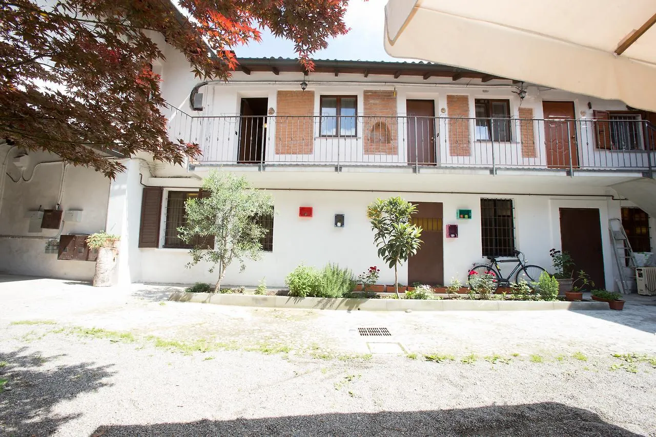 Bed and Breakfast La Fornasetta Milano Bed & Breakfast